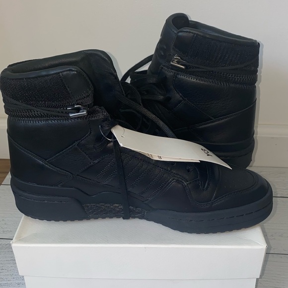 Authentic New w Tags | Size 7 1/2 - Adidas Y-3 Forum High OG Triple Black 2021 - Picture 3 of 11